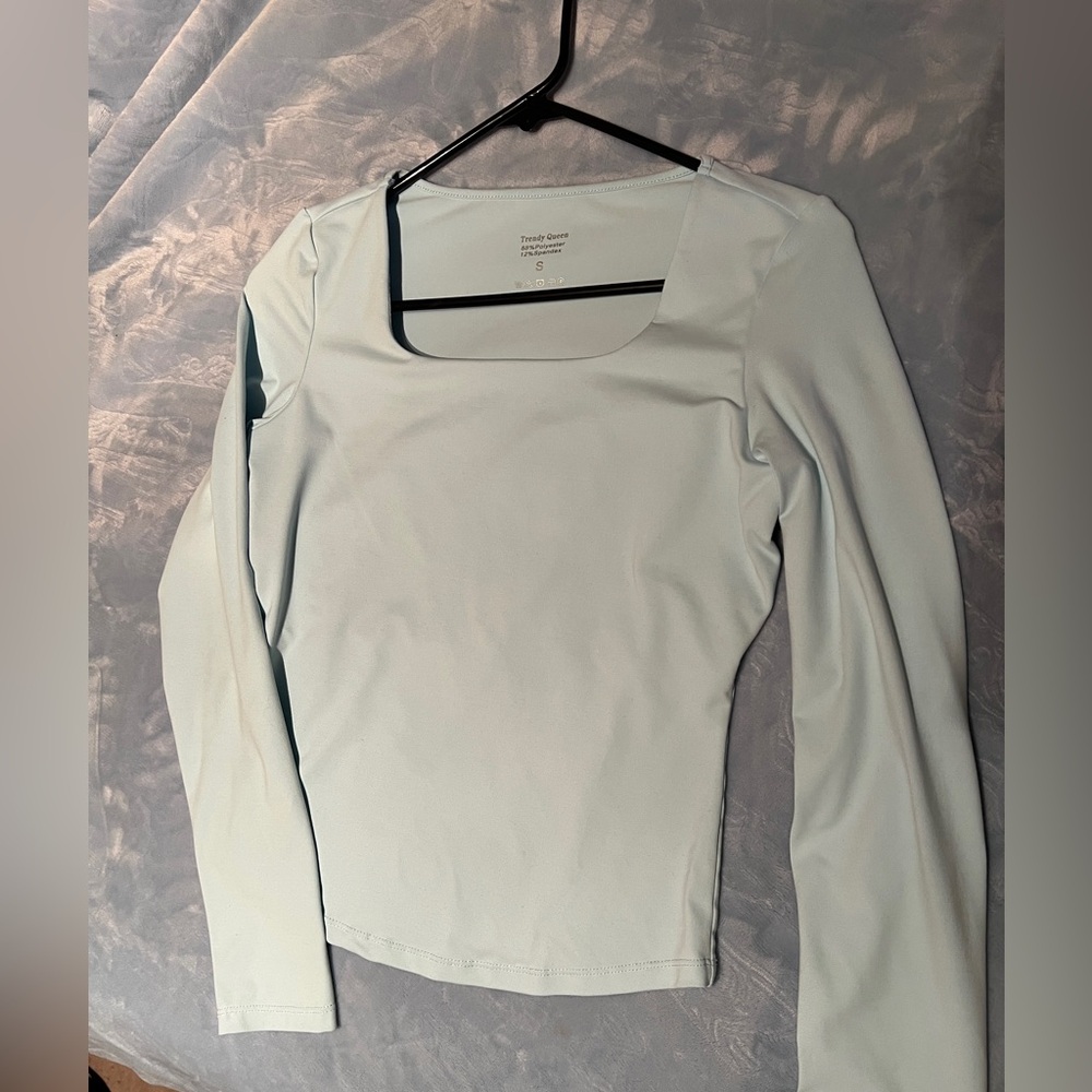 Trendy Queen Womens Long Sleeve, Square Neck Top 
BABY BLUE